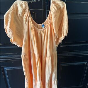 Old Navy Peach Gathered Top